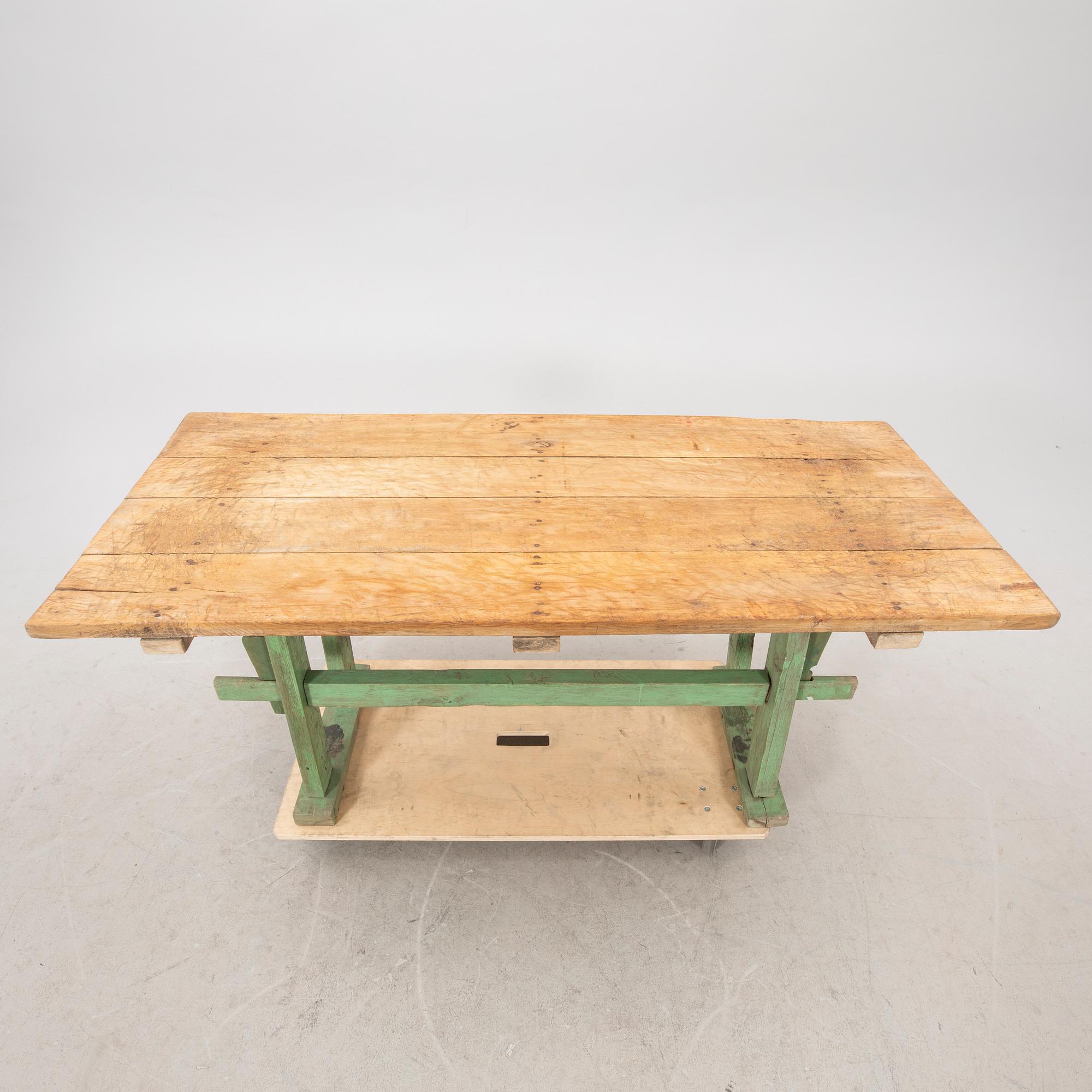 An early 1900s table.