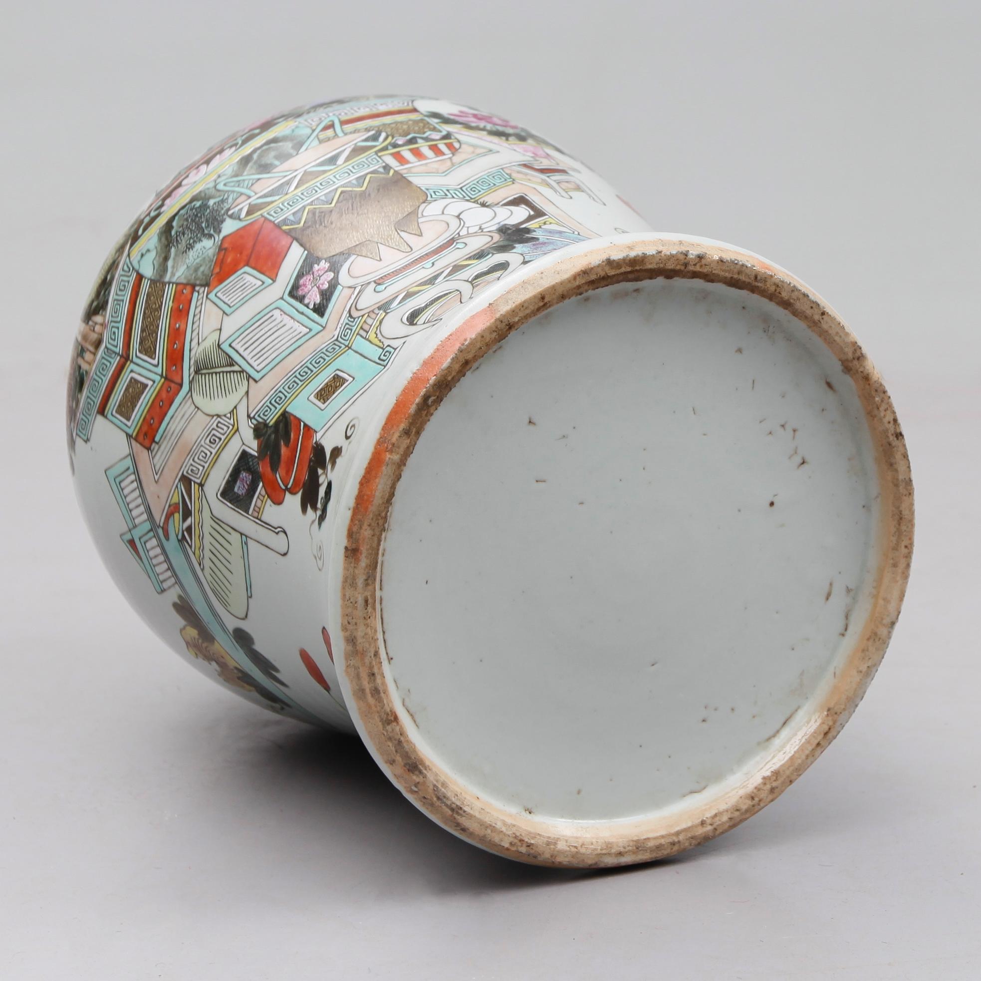 LOCKURNA, porslin, Kina, 1800-/1900-tal.