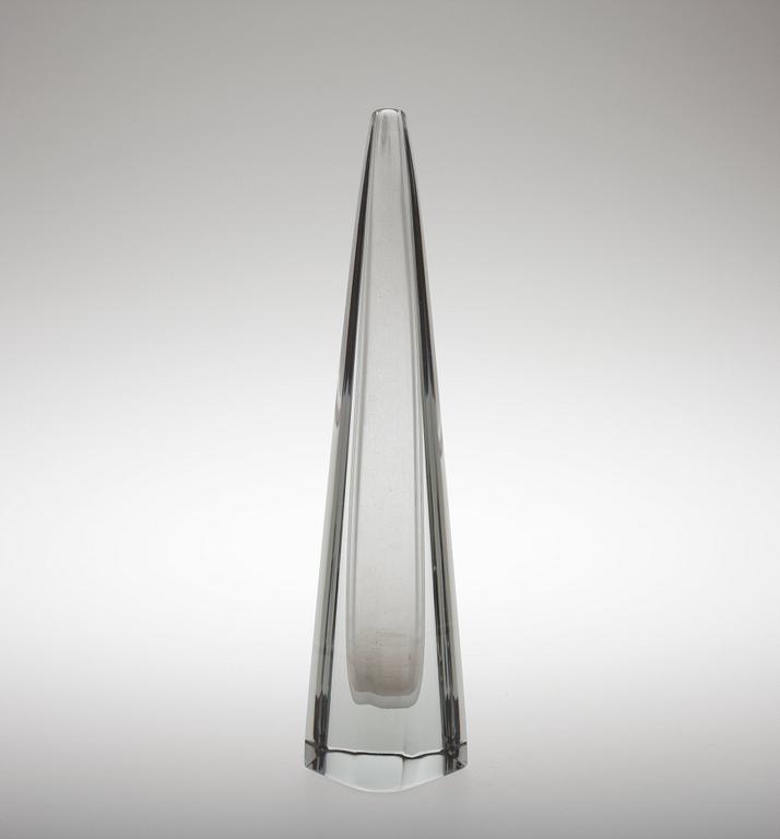 Kaj Franck, A GLASS SCULPTURE.