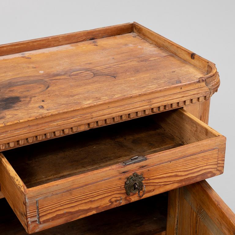 A Gustavian pinewood sideboard, around year 1800.