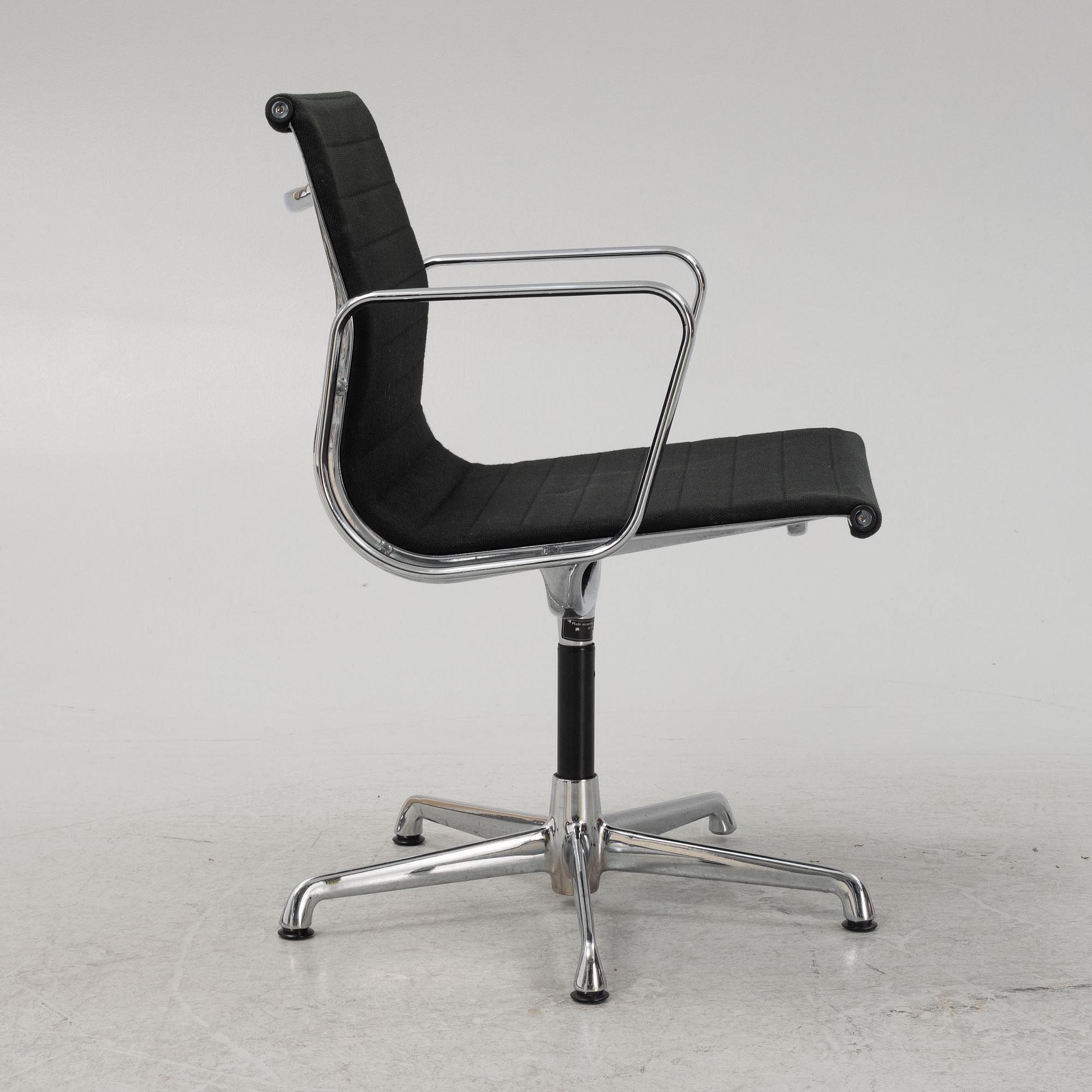 Charles & Ray Eames, armchair, EA 108, Vitra.