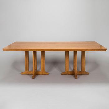Eliel Saarinen, ruokapöytä ja tuoleja, 6 kpl, "Cranbrook", Adelta Oy, 1900-luvun loppu.