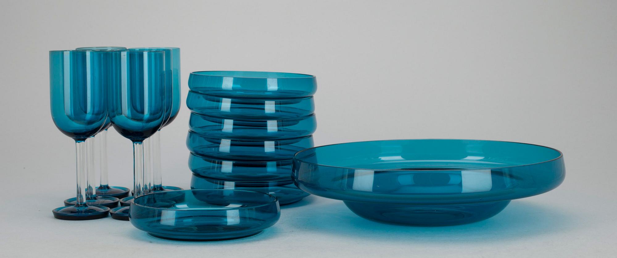 SERVISDELAR 14 st, glas, "Harlekin" Nanny Still, Riihimäen Lasi, 1900-talets mitt.