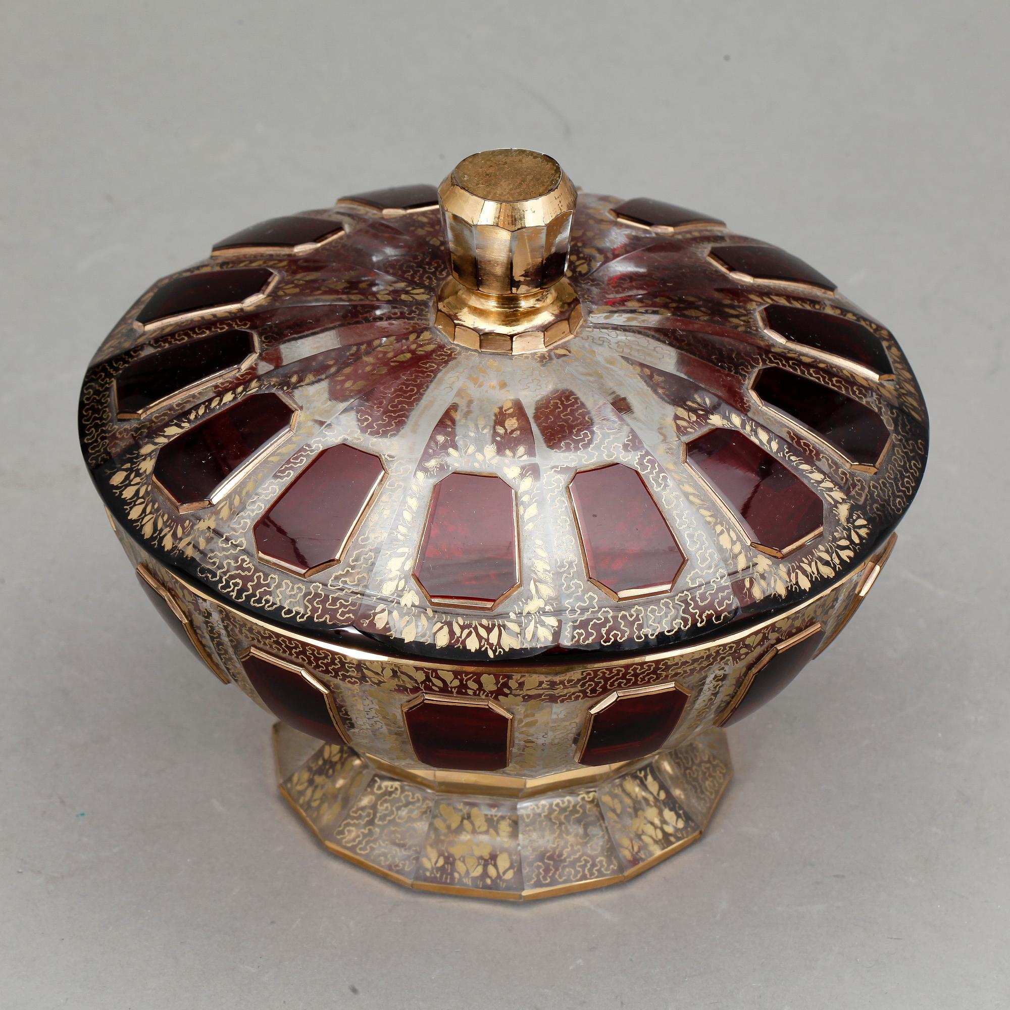 SKÅL MED LOCK, Kristall, Böhmen, omkr sekelskiftet 1900.