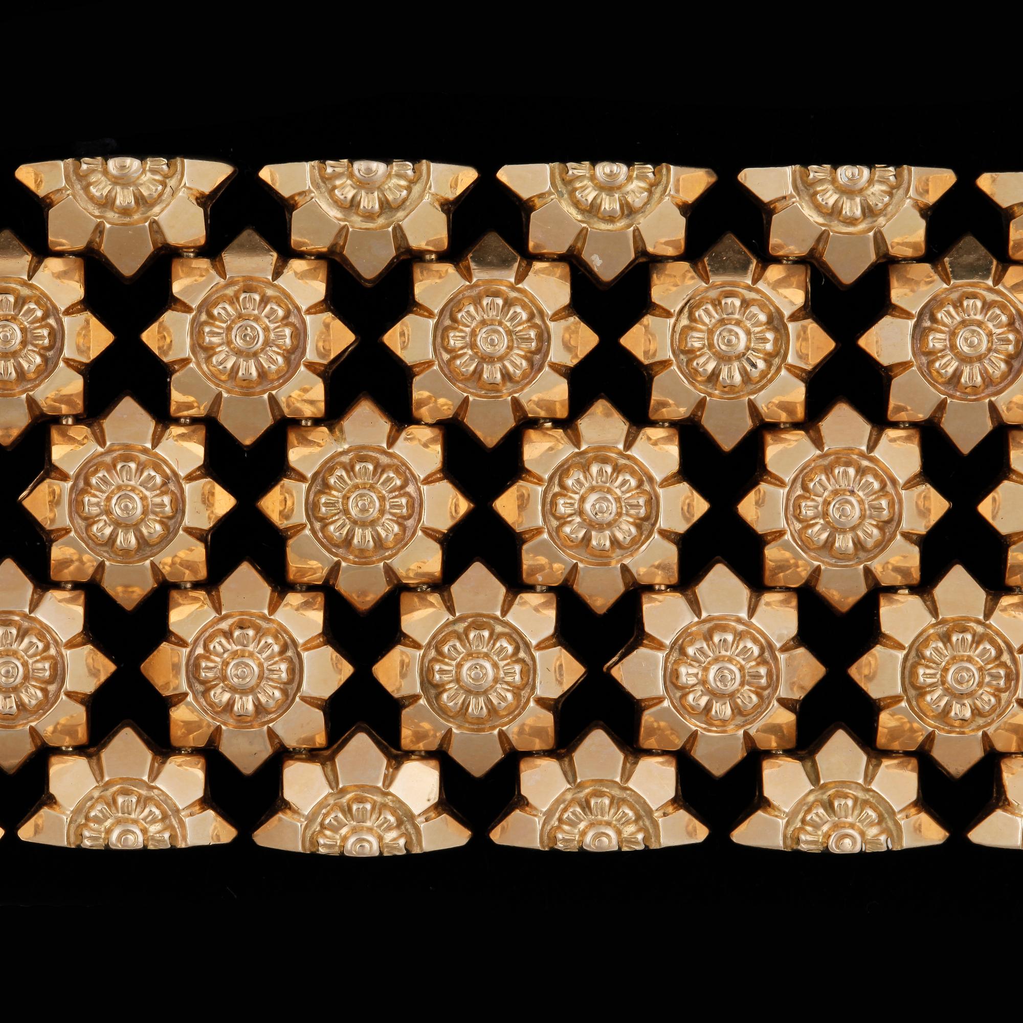 ARMBAND, guld, 18K, 1900-talets mitt/andra hälft. Vikt ca 68 gram.