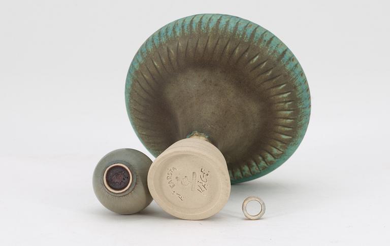 VASER 2 st, keramik, Berndt Friberg samt Wilhelm Kåge Gustavsberg.