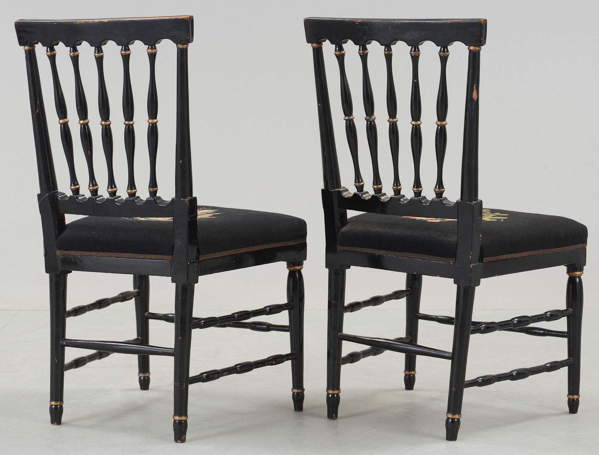 STOLAR, ett par, gustavianska, omkring 1800.