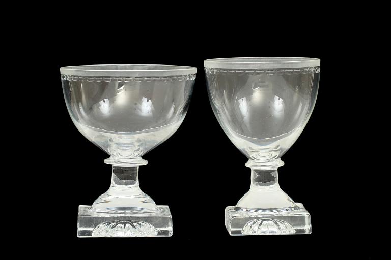 GLASSERVIS, 67 delar, "Ekeberga", design Elis Bergh, Kosta.