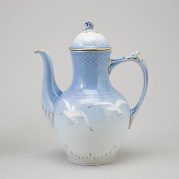 MATSERVIS samt TE/KAFFESERVIS, 76 delar, porslin, delar, "Blå Måsen", Bing o Gröndahl, Danmark.