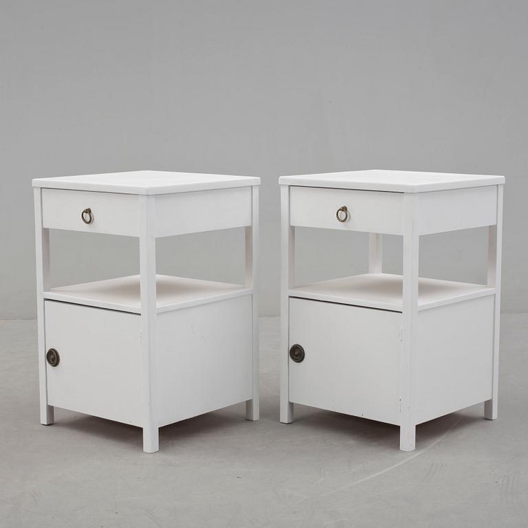 POTTSKÅP, ett par, 1900-tal.