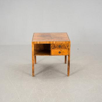 SIDOBORD/RÖKBORD, 1900-talets mitt.