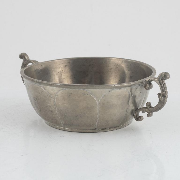 A pewter brandy-bowl, mark of Nils Forss, Västerås 1759.