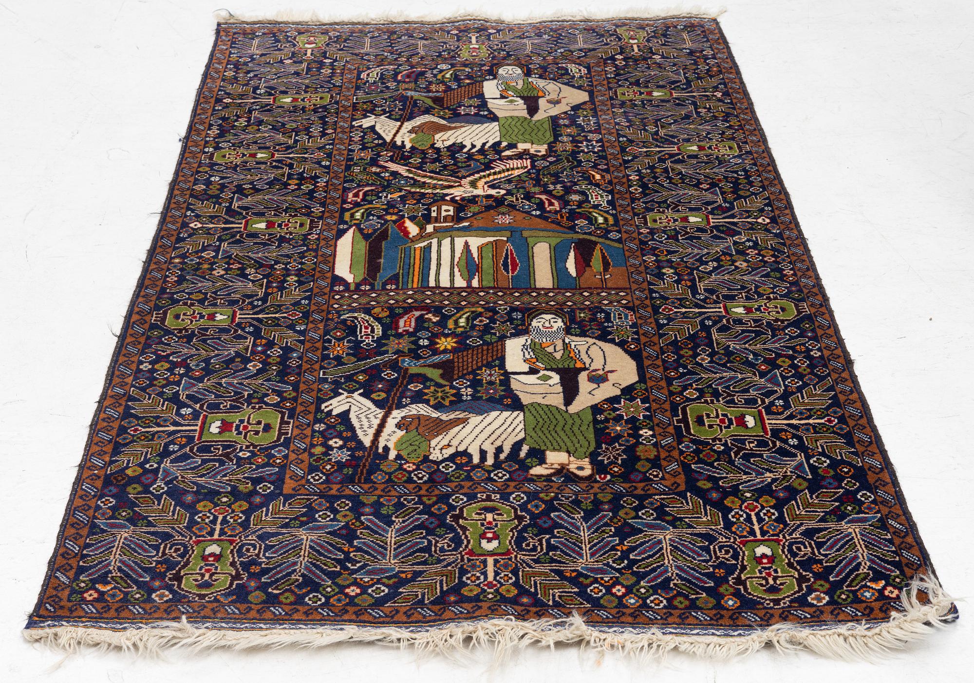 Matta, möjligen Beludj, ca 200 x 111 cm.