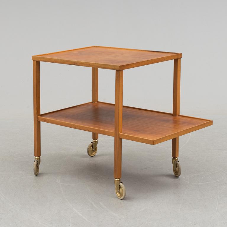 A walnut tea trolley model 470 by Josef Frank for Firma Svenskt Tenn.