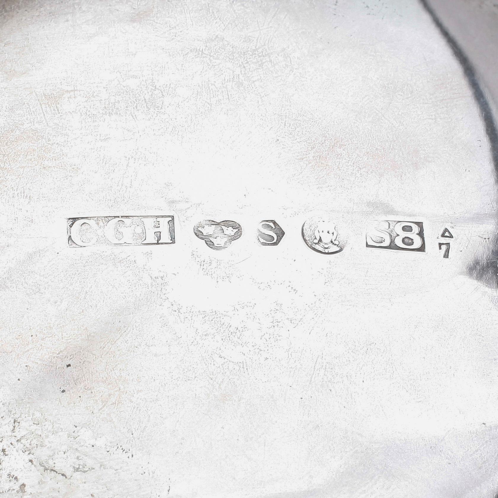 STOP, silver, C G Hallberg, Stockholm, 1944, vikt ca 597 gram.