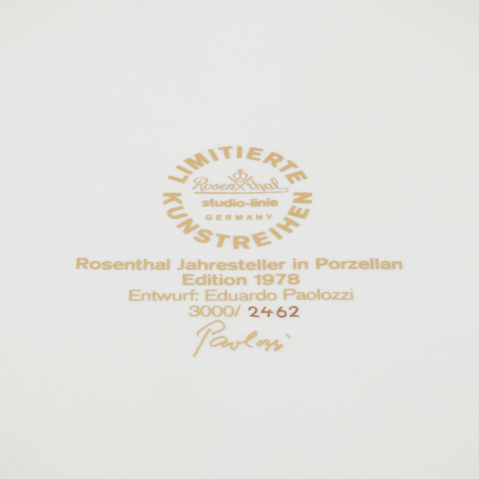 EDUARDO PAOLOZZI, a porcelian plate, Rosenthal, signed and numbered 2462/3000.