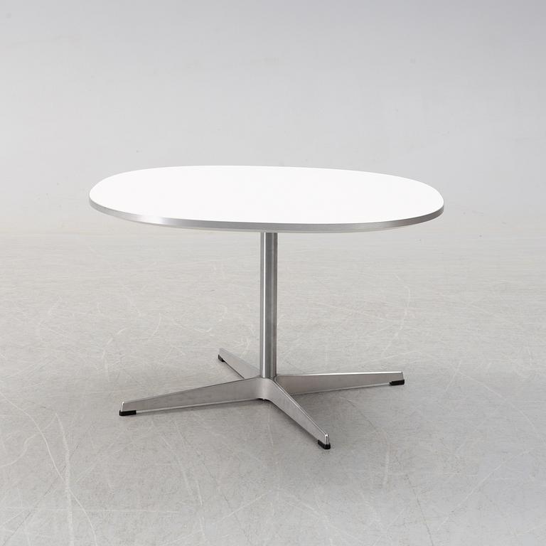 PIET HEIN & BRUNO MATHSSON, soffbord "Superellips",  för Fritz Hansen, 2005.