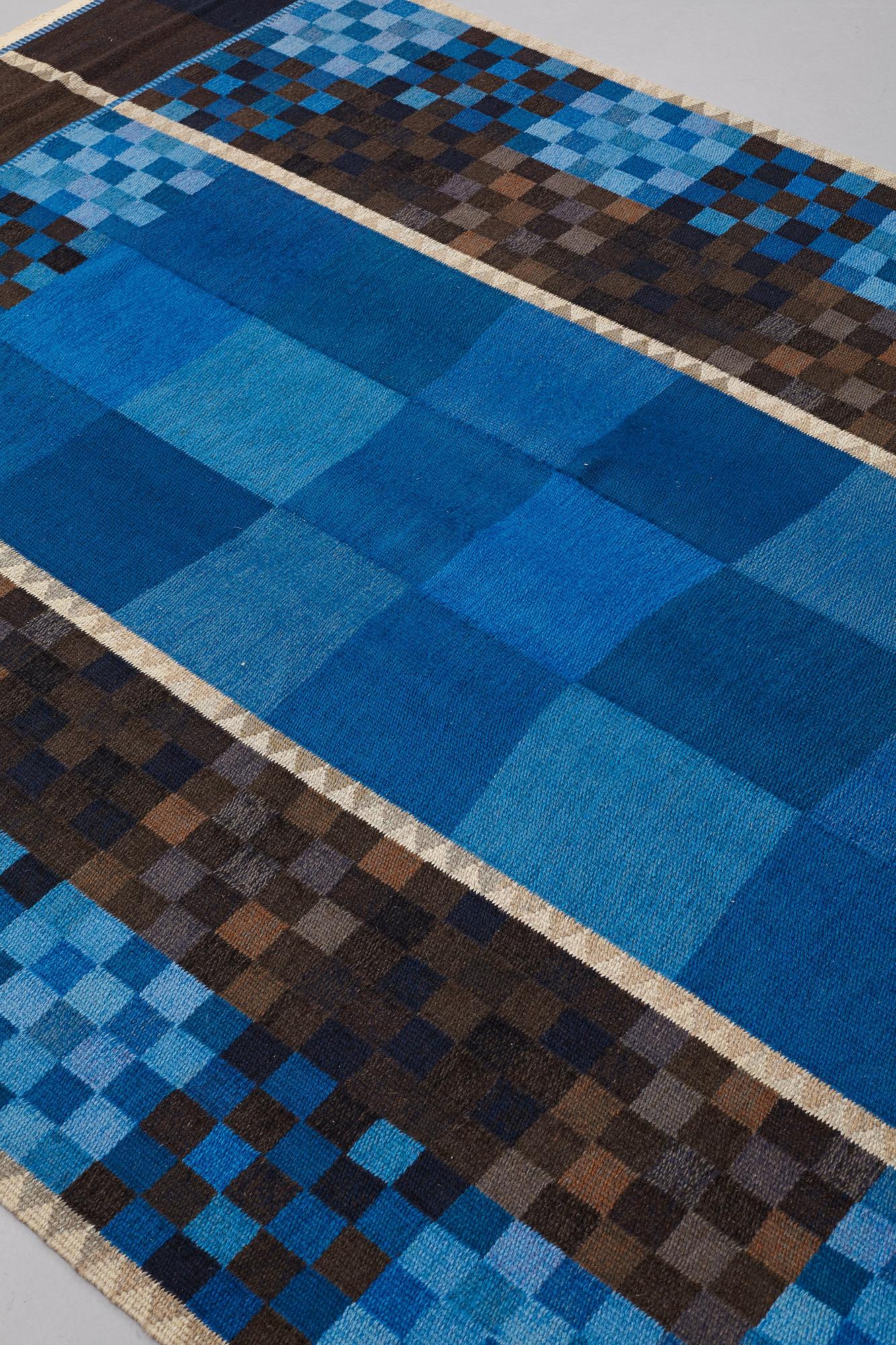 Ingrid Dessau, MATTO, flat weave, ca 269 x 175 cm, signerad KLH ID (Kristianstad Läns Hemslöjd, Ingrid Dessau).