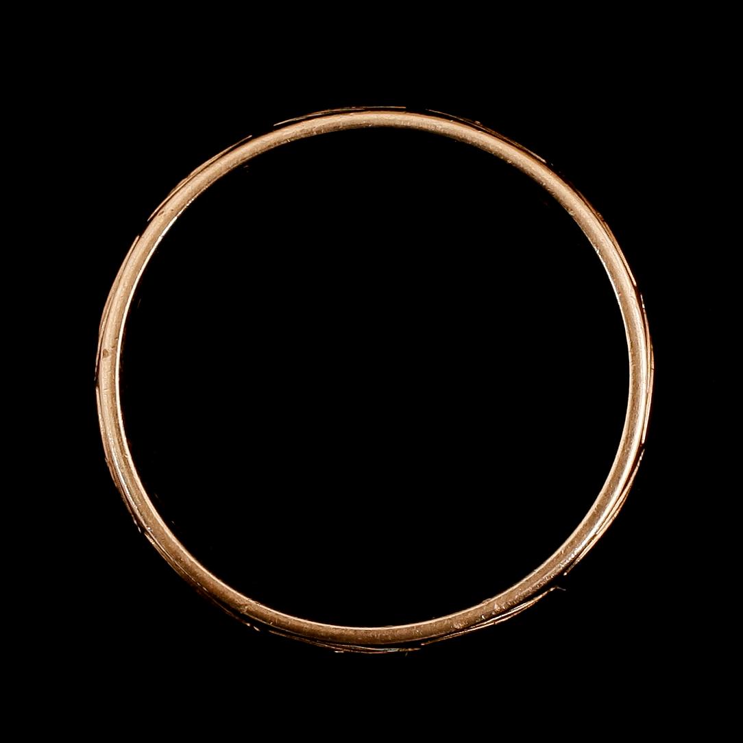 RING, 18 k guld. Vikt 7 g.