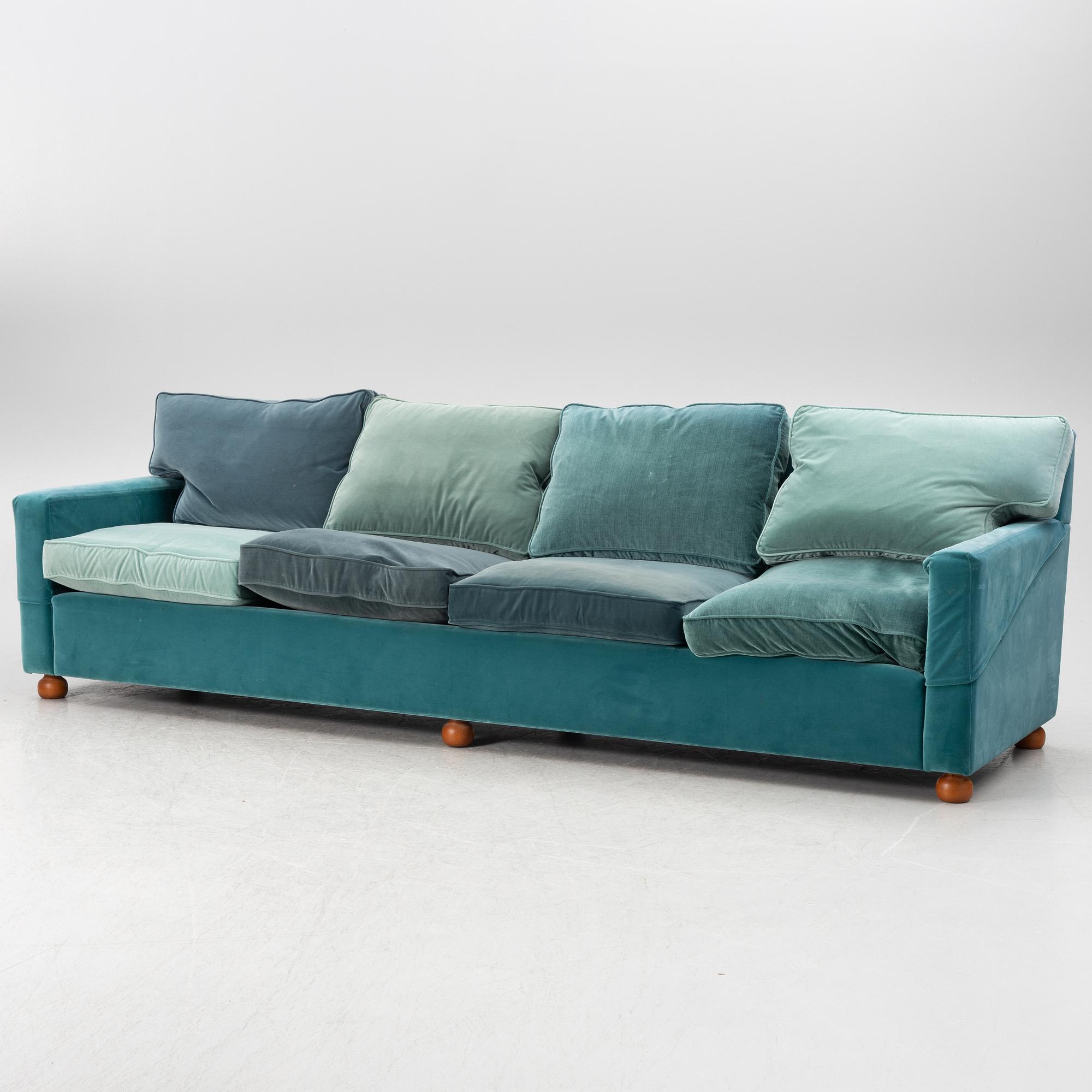 Josef Frank, soffa "Långsoffan", modell 3031, Firma Svenskt Tenn.