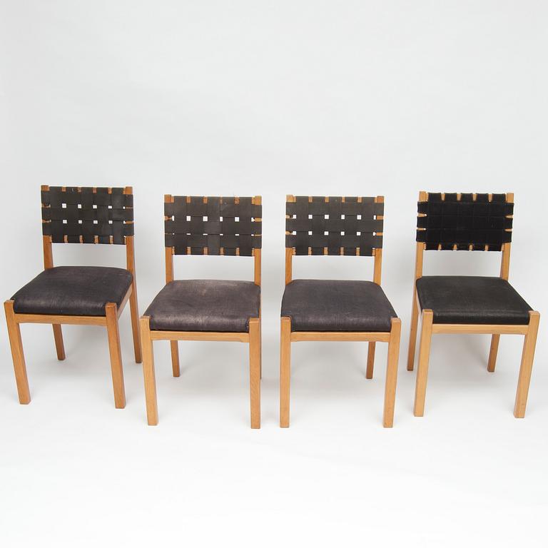 STOLAR, 3+6 st, modell 615, Aino Aalto, Artek. Modellen formgiven 1939.