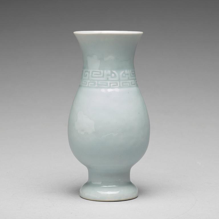 A claire de lune glazed vase, presumably 19th Century.