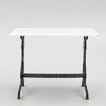 Trädgårdsbord, 1900-talets andra hälft.