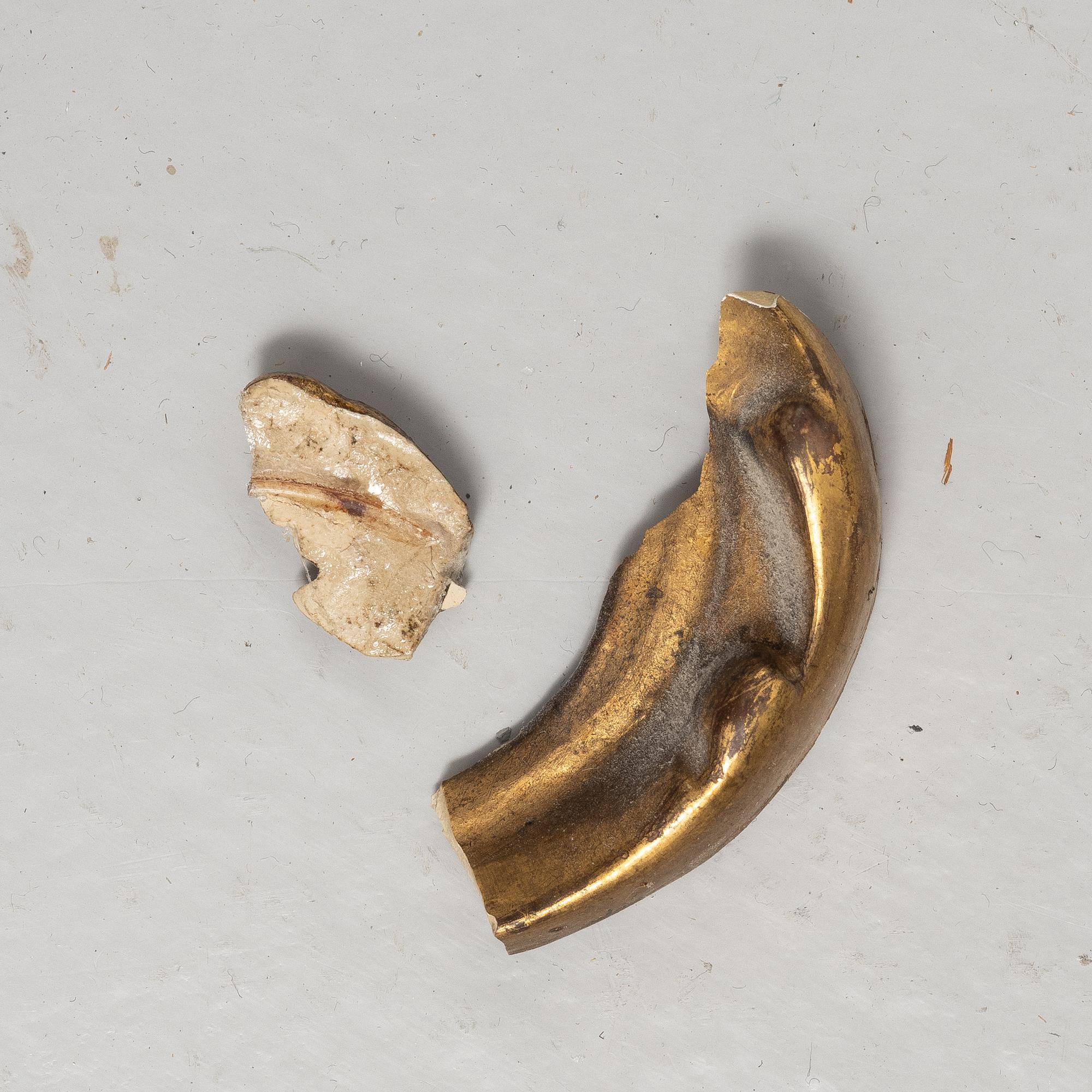 A late 19th Century mirror.