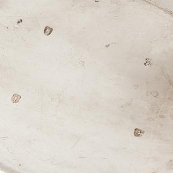 Tekanna, silver, London 1784.