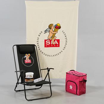 GLASSPAKET, Sia glass. Glass-varucheckar, solstolar, badlakan mm mm.