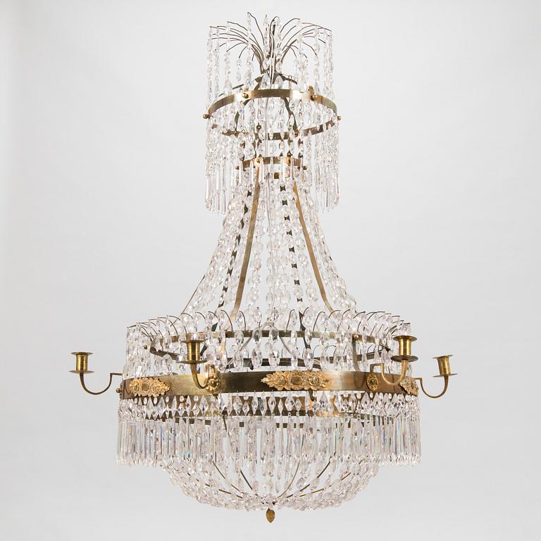 Kynttiläkruunu, myöhäisempire, 1800-luvun puoliväli.