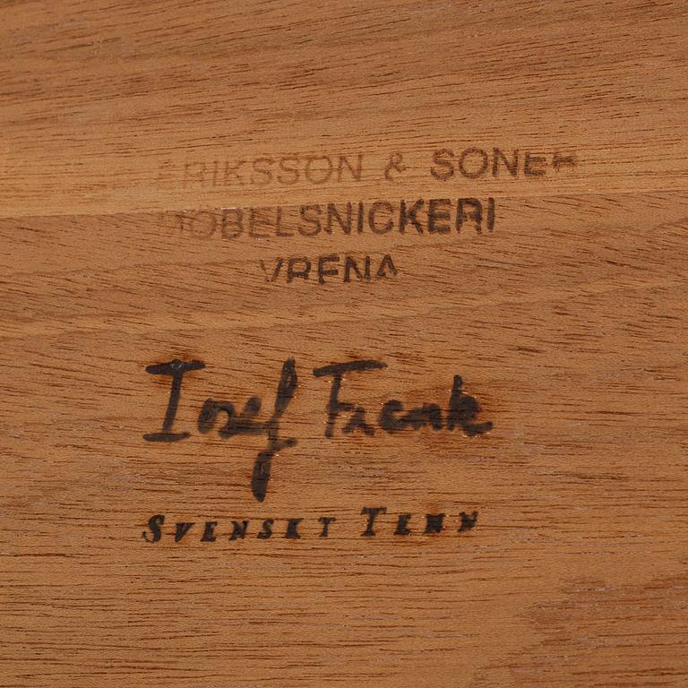 Josef Frank, display cabinet, model 2077, Svenskt Tenn.