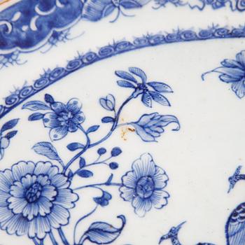 A pair of blue and white serving dishes, China, Qianlong (1736-95).