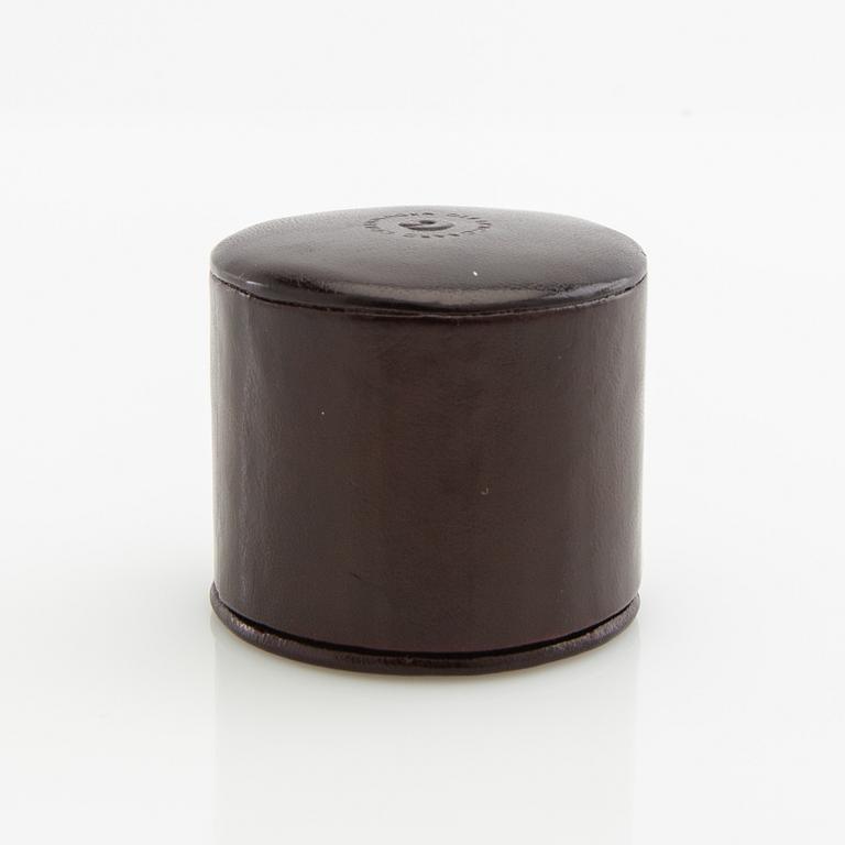 Ole Lynggaard, Ring, "Love", 18k white gold set with brilliant-cut diamonds, design by Charlotte Lynggaard.