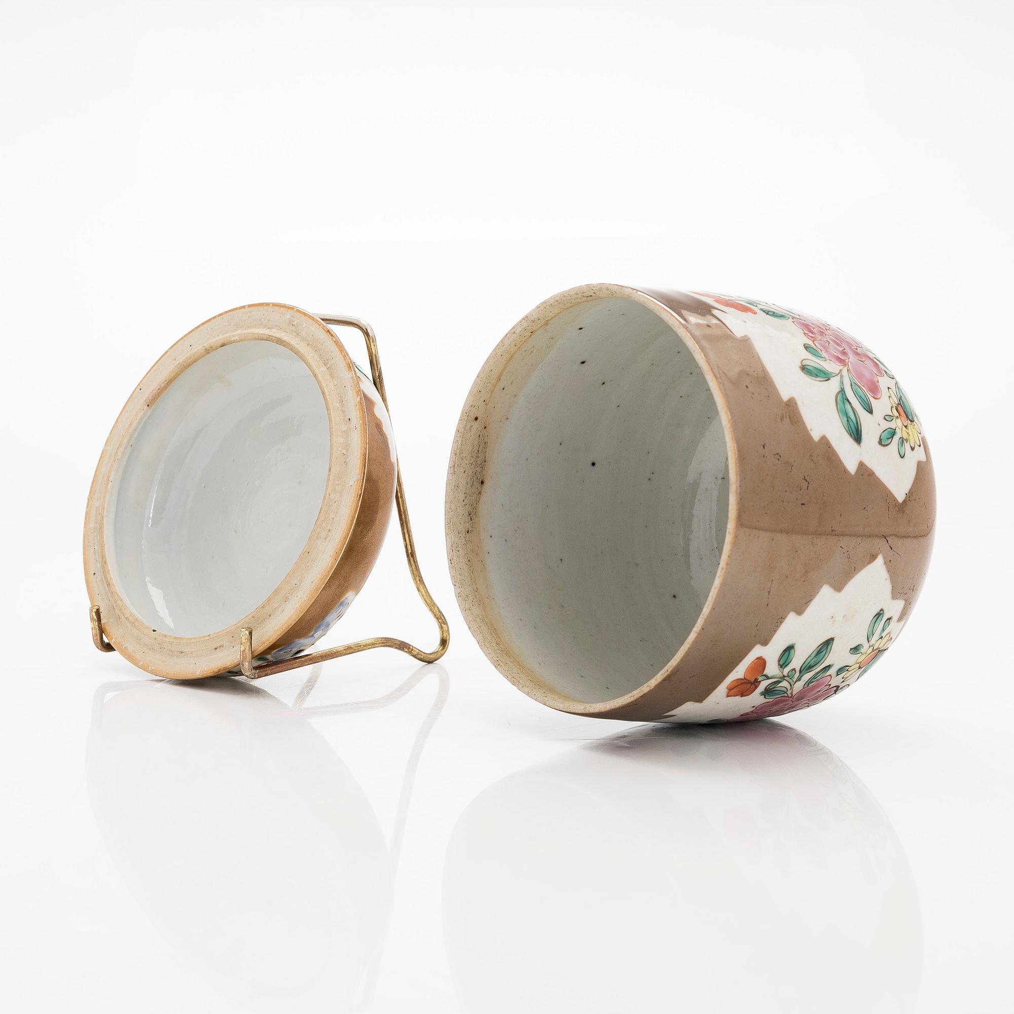 A famille rose jar with cover, Qing dynasty, Qianlong (1736-95).