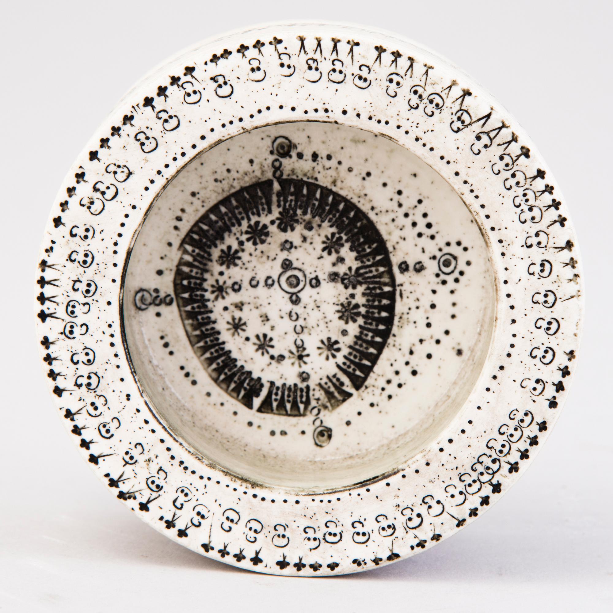 RUT BRYK, a stoneware bowl signed BRYK.