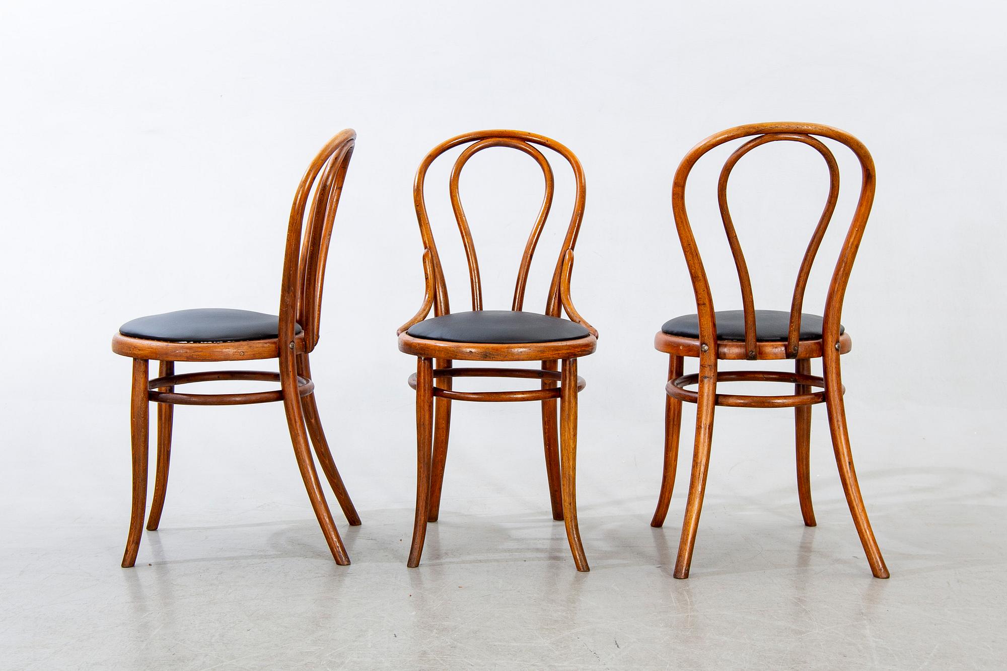 Stolar, 4 st Thonet modell 18 1900-talets första hälft.