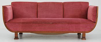 An Eric Chambert sofa/daybed, Chamberts Möbelfabrik, Norrköping 1930's.