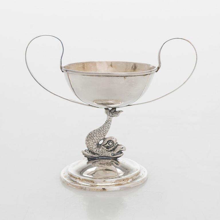 Saltkar, silver, C. I. Rindell 1810-37, och matskedar, 6 st, silver, A. Mörck, Björneborg 1800-talets första hälft.