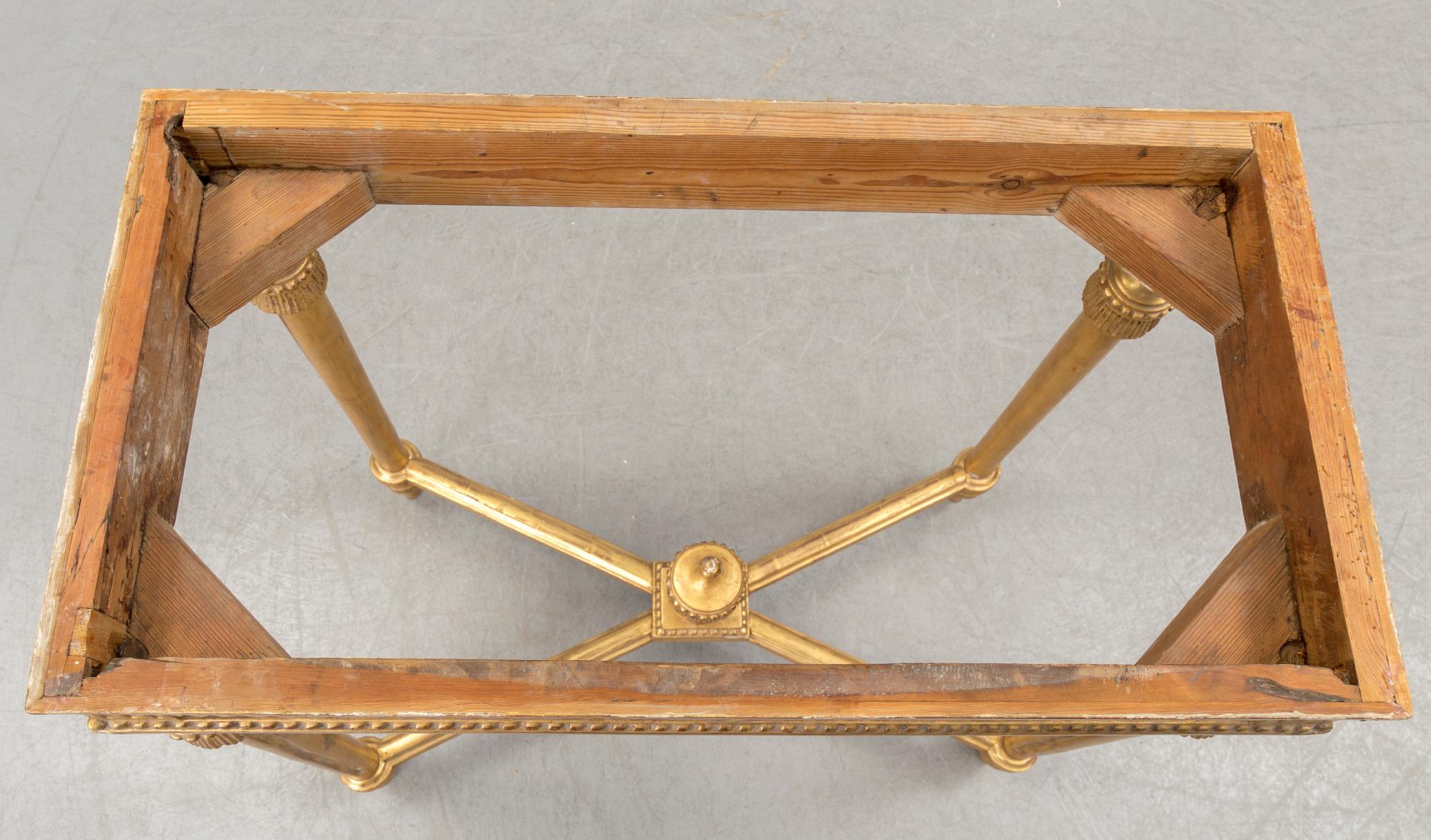 BORD, gustavianskt, 1700-talets slut.