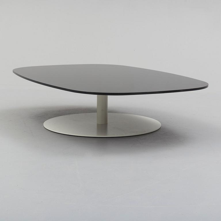 A 2008 model PL502 coffee table by Piero Lissoni for Fritz Hansen.