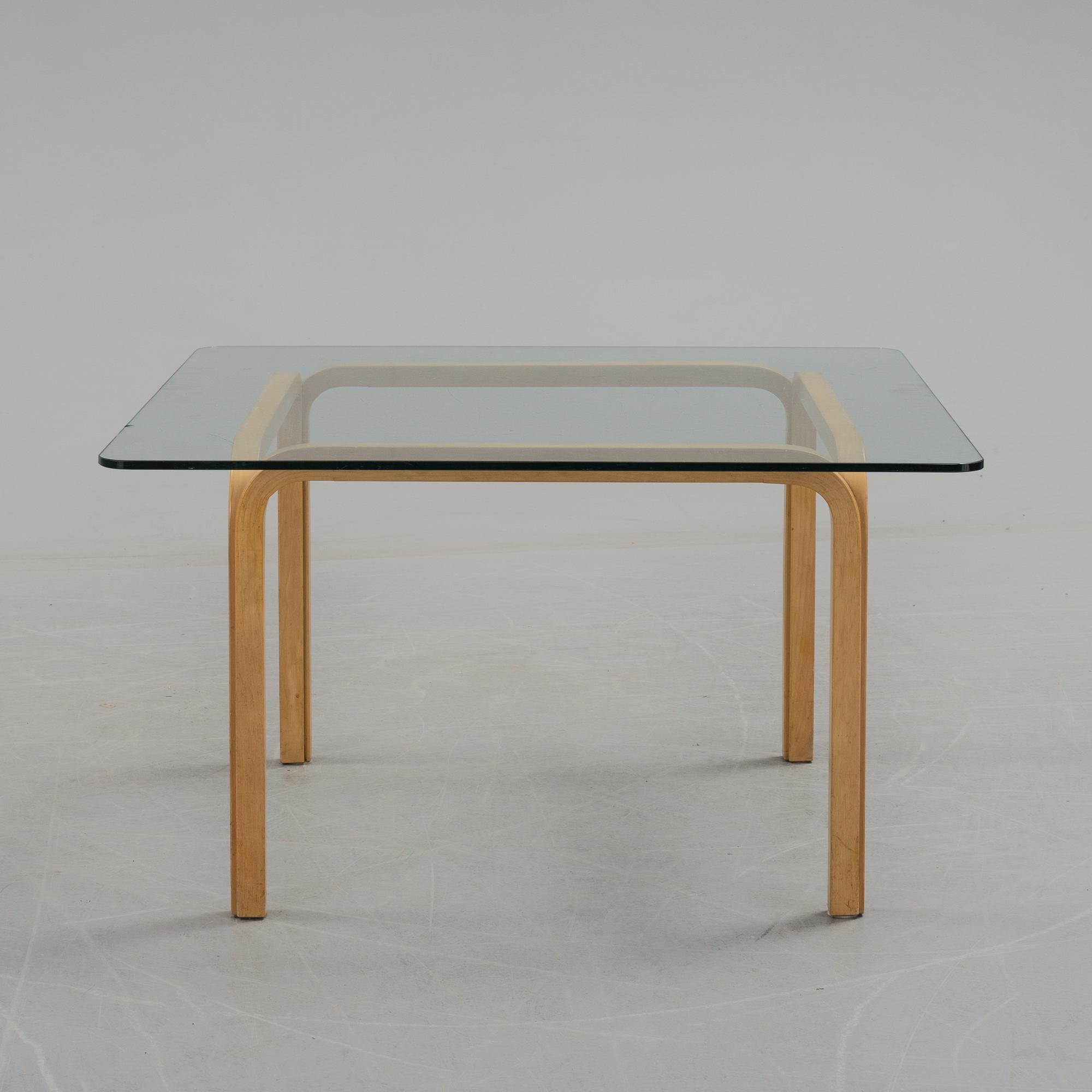 A coffee table by Alvar Aalto.