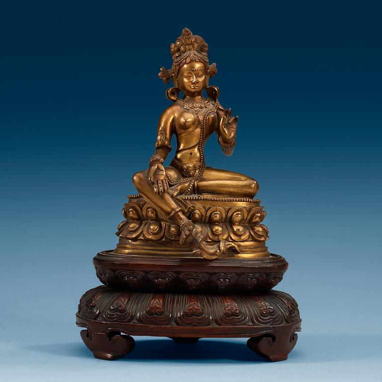 A bronze figure of Tara, 19th Century or older.