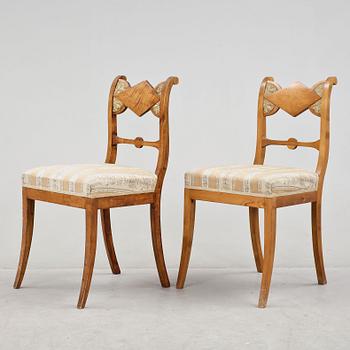 STOLAR, 2 st, Karl Johan respektive Karl Johan-stil, 1800-respektive 1900-talets första hälft.