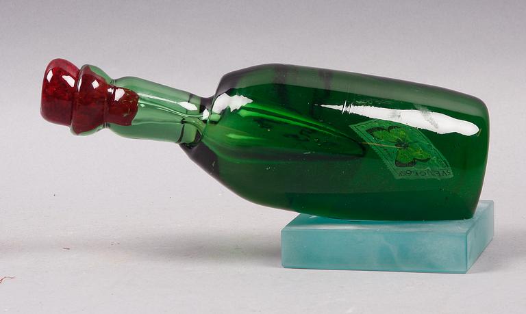 SKULPTUR, glas. Göran Wärff, Ramnäs Glashytta, sign. Säljs till förmån för Clowner utan Gränser.