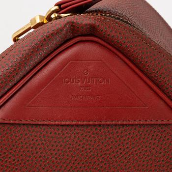 Louis Vuitton, Limited Edition 1986 Lv Cup 'Challenge Line'.