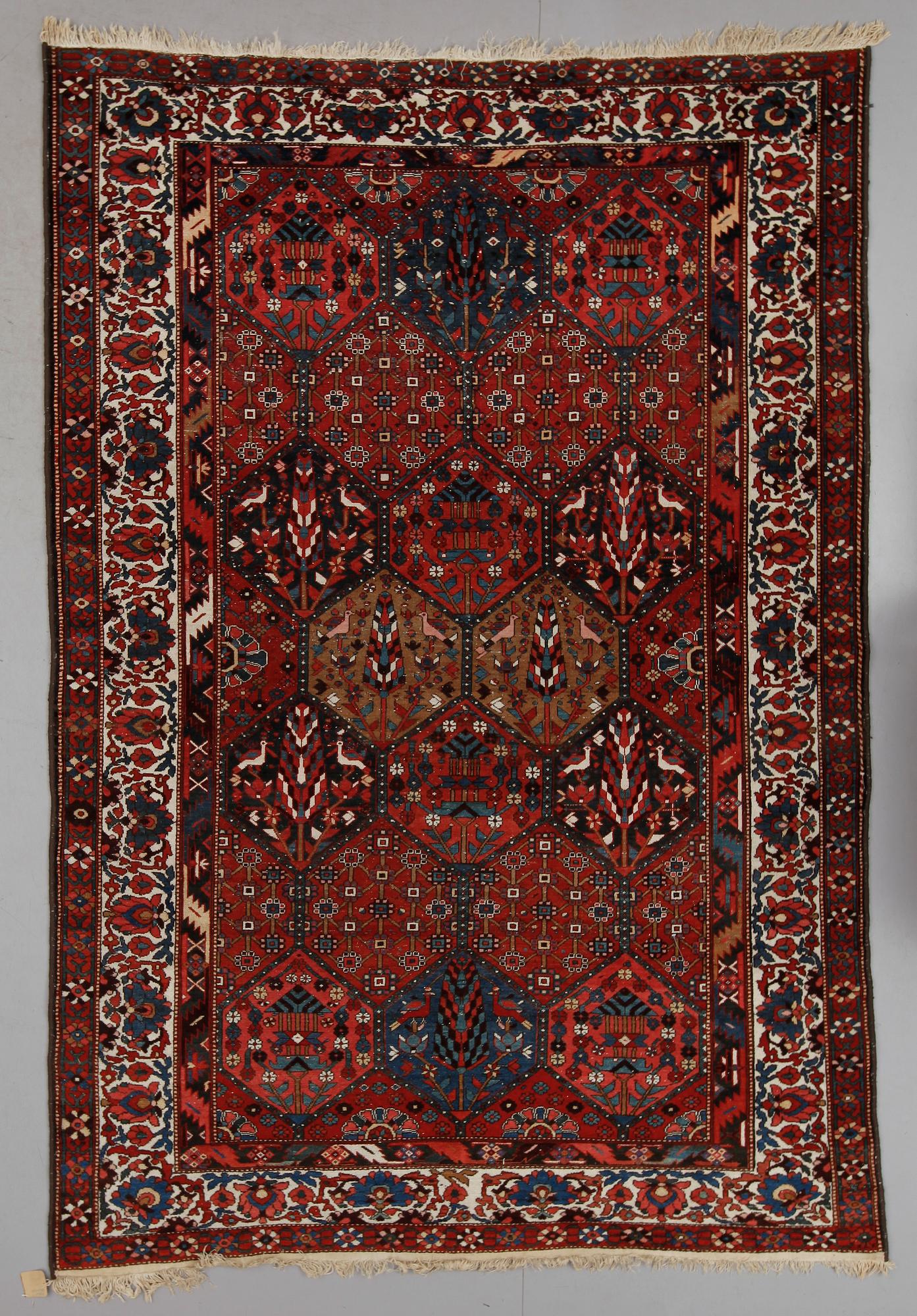 MATTA, old, Baktiari, ca 310 x 215 cm.