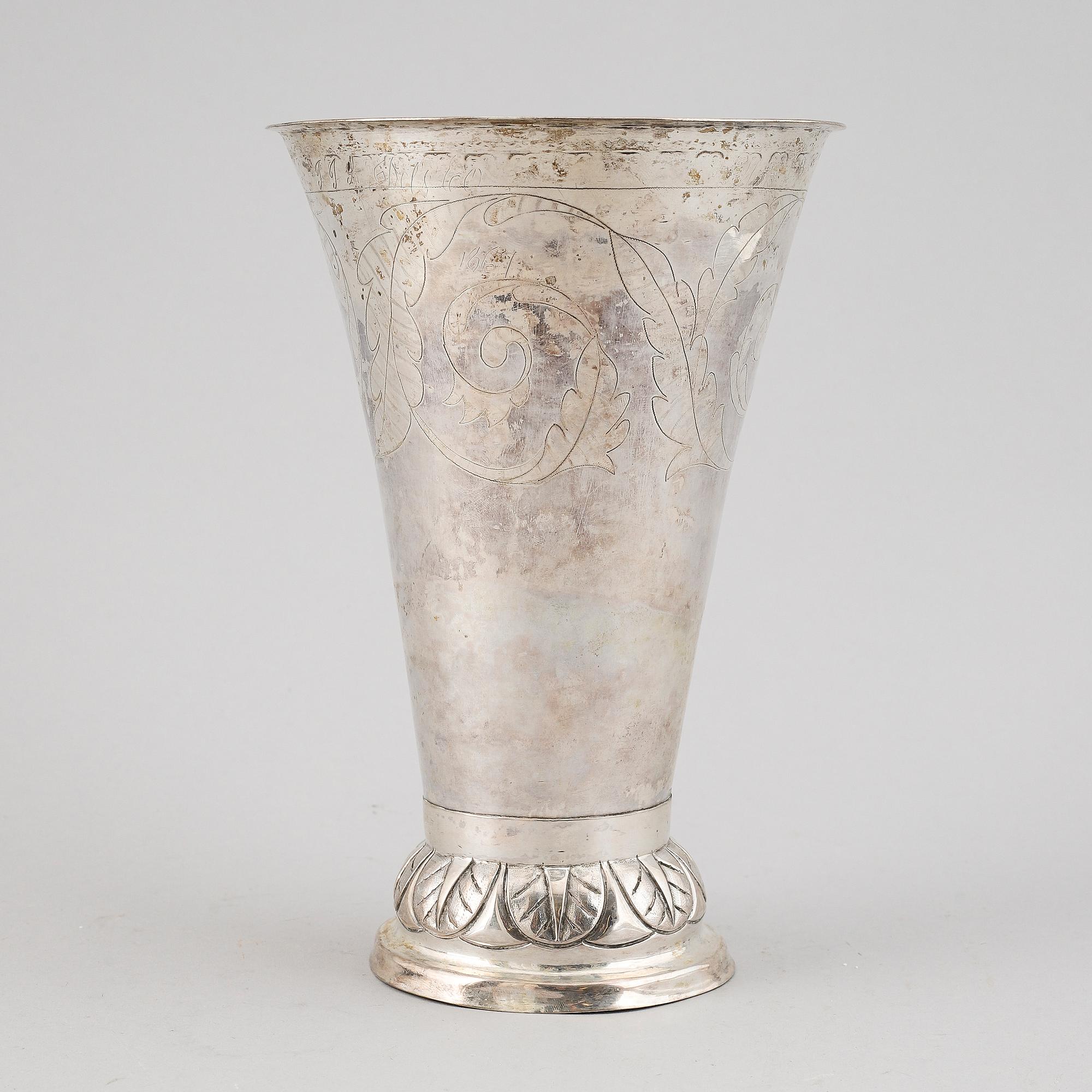 A Swedish early 19th century silver beaker, mark of Sven Dahlstrom, Gavle (1778-1804).