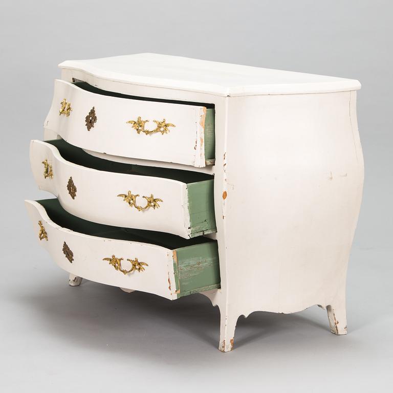 A Swedish rococo chest of drawers, mid 18th century.