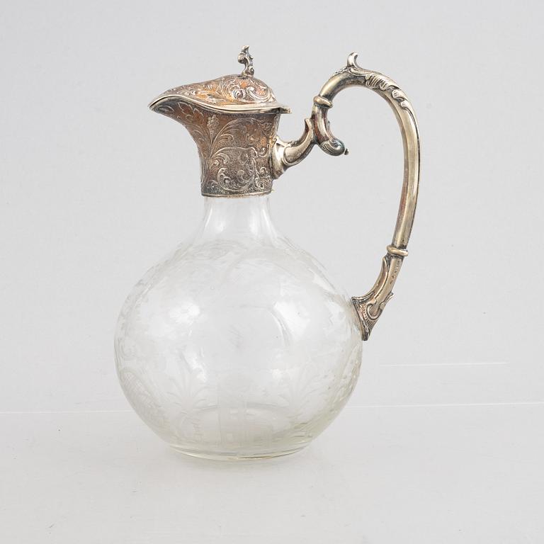 A wine decater, glass and silver, Germany, early 20th century.